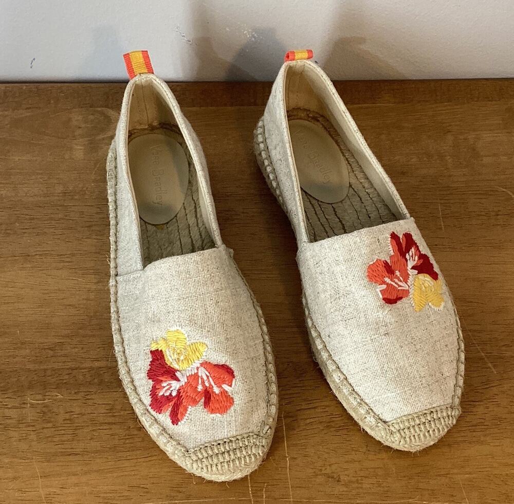New Vera‎ Bradley Sz 7 Embellished Espadrilles Slip Ons Dune Floral W/ Dust Bag